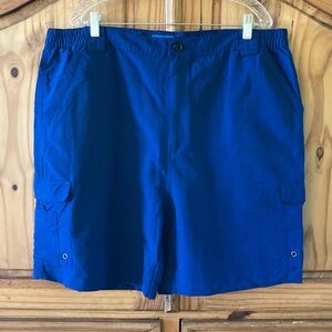 Men’s Reel Legends blue nylon cargo shorts size 2XL